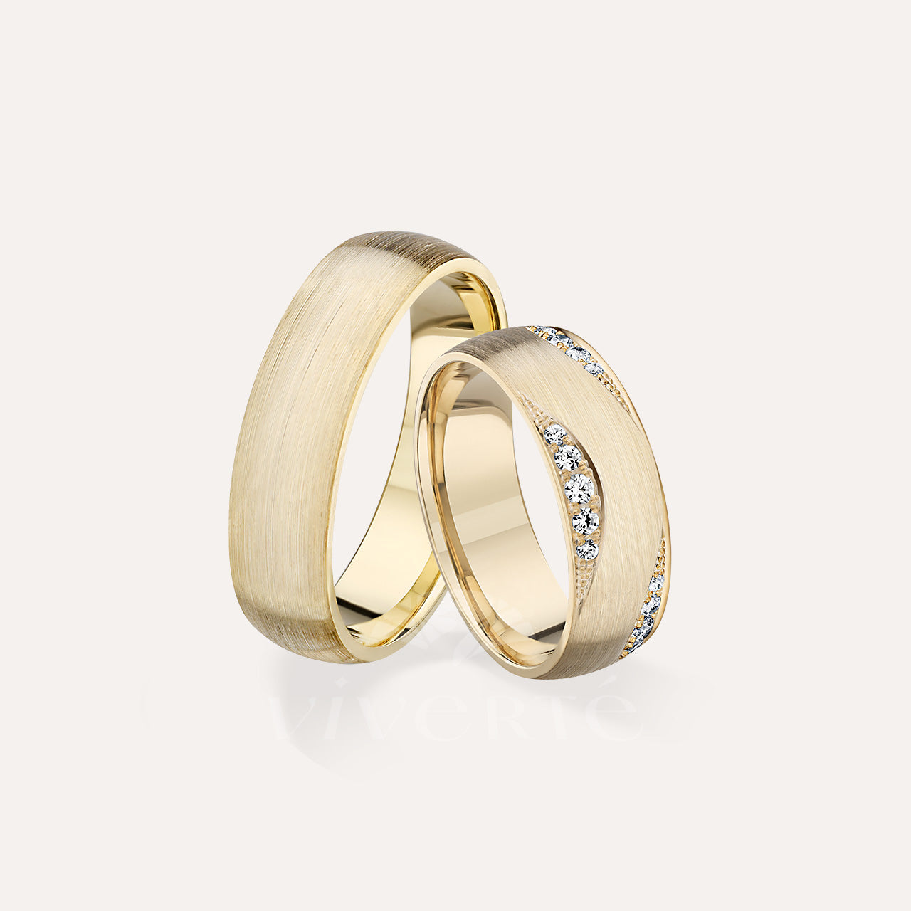 Triplash karikagyűrű aranyból