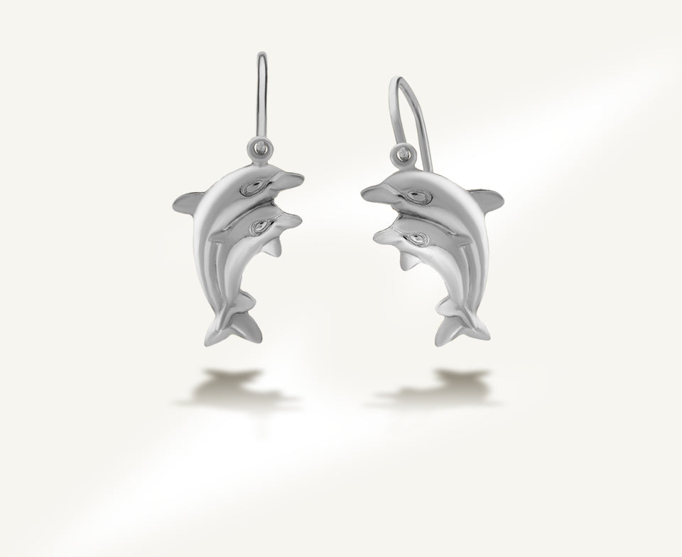 Delfines baba fülbevaló