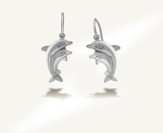 Delfines baba fülbevaló