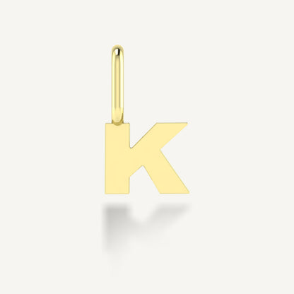 "K" arany betű medál (kő nélkül vagy kővel)